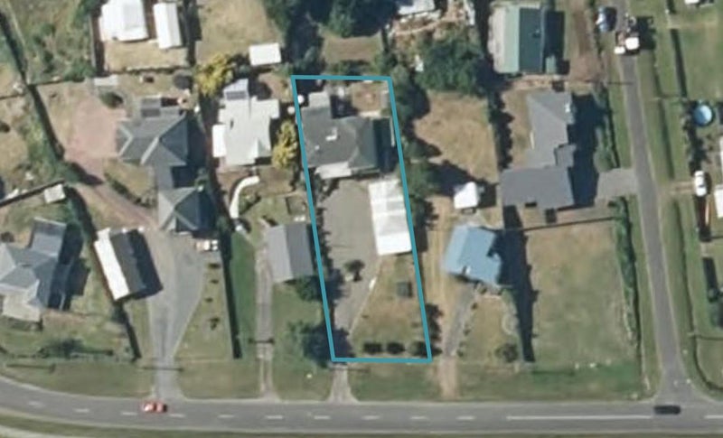 25 Bond Street, Foxton Beach, Foxton - Carousel 1