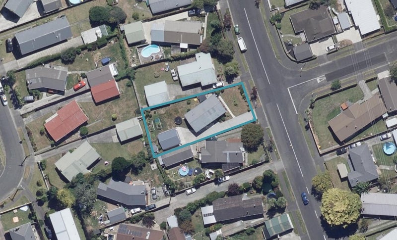 72 Alderson Road, Fairview Downs, Hamilton - Carousel 1