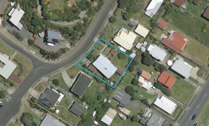 11 Pine Road, Whangarei - Carousel 1