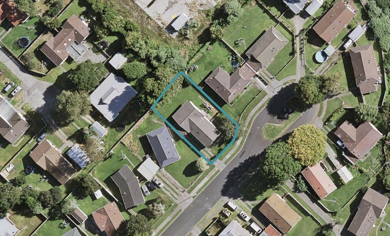 12 Verner Place, Conifer Grove, Takanini - Carousel 1