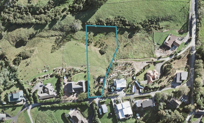 1/34A Kewa Road, Albany Heights, Auckland - Carousel 1