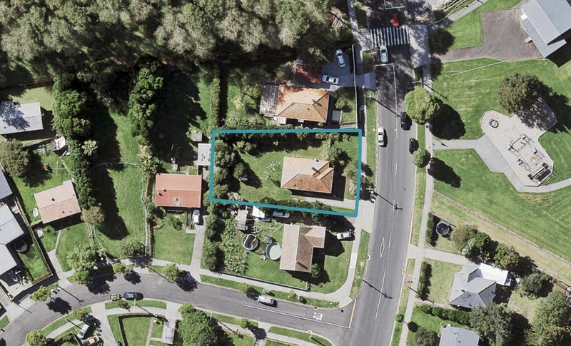 49 Elstree Avenue, Glen Innes, Auckland - Carousel 1