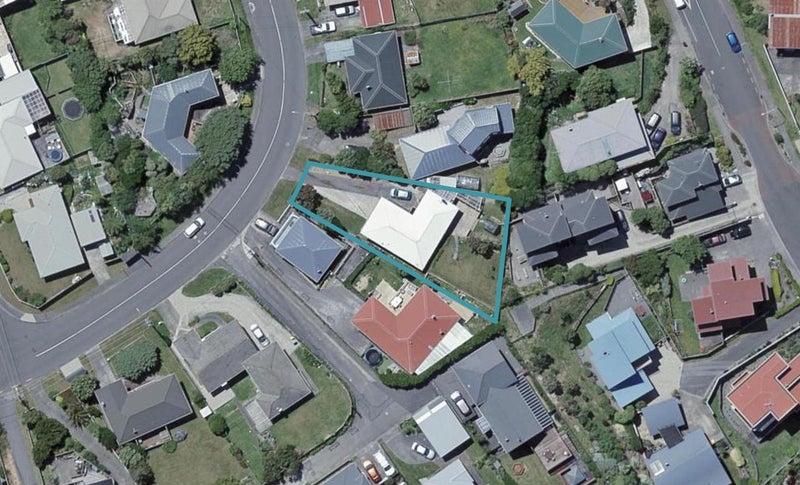 38 Kenmore Street, Newlands, Wellington - Carousel 1