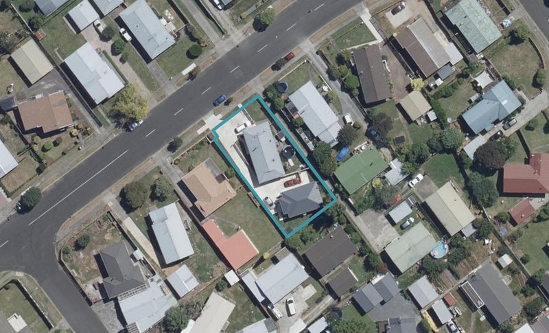 39 Sunnyside Road, Nawton, Hamilton - Carousel 1