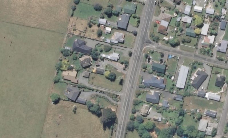 98 Cox Street, Geraldine - Carousel 1