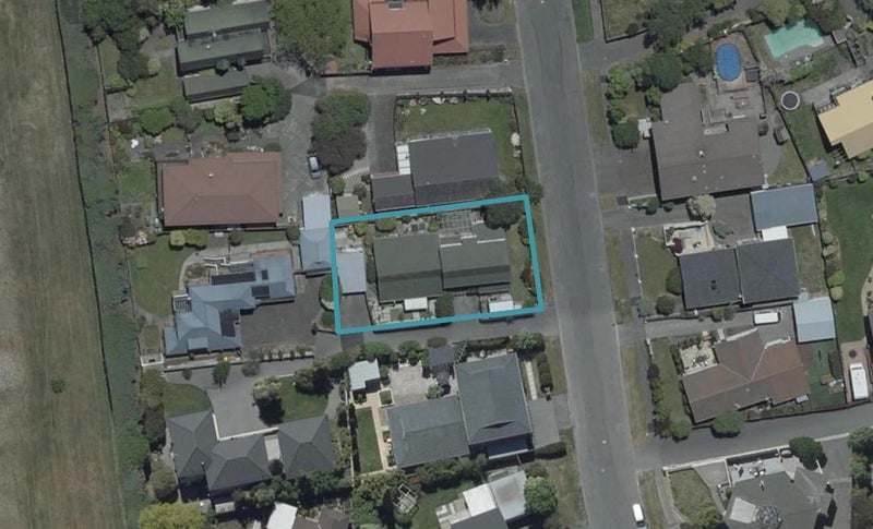 2/25 Yellowstone Crescent, Burwood, Christchurch - Carousel 1