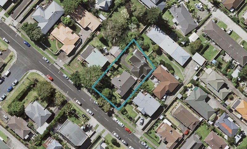 1/5 Alma Road, Milford, Auckland - Carousel 1