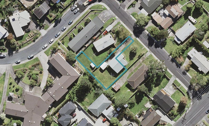 15 Timatanga Way, Glenfield, Auckland - Carousel 1
