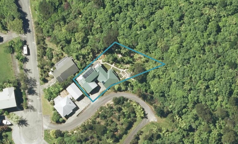 22A Amelia Crescent, Waikawa, Picton - Carousel 1