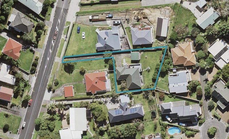 7A Queenstown Road, Hillsborough, Auckland - Carousel 1
