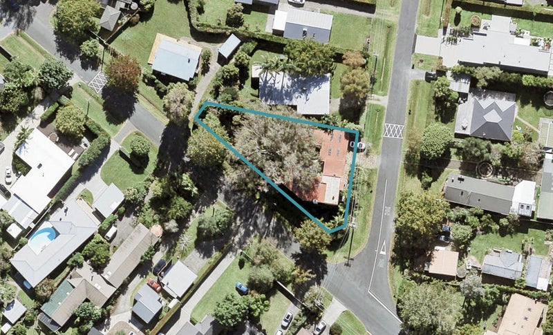 2 Ardlui Avenue, Manly, Whangaparaoa - Carousel 1