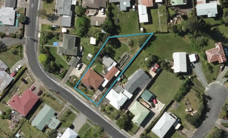 5 Kohe Street, Parahaki, Whangarei - Carousel 1