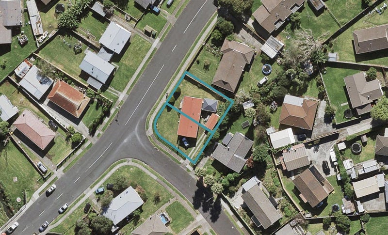 19 Elmdon Street, Mangere, Auckland - Carousel 1