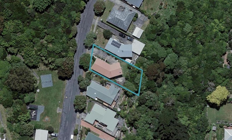 64 Akaroa Drive, Maupuia, Wellington - Carousel 1