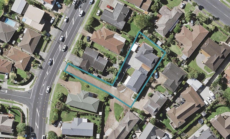 126A Botany Road, Botany Downs, Auckland - Carousel 1