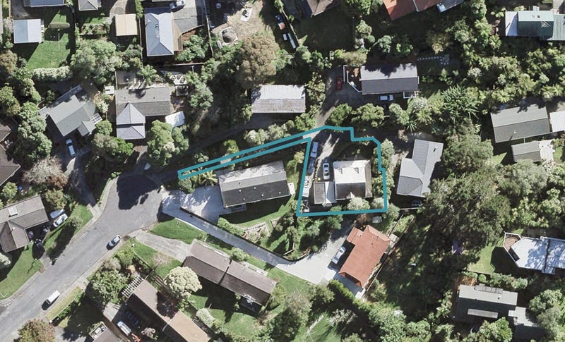 12 Oldham Place, Browns Bay, Auckland - Carousel 1