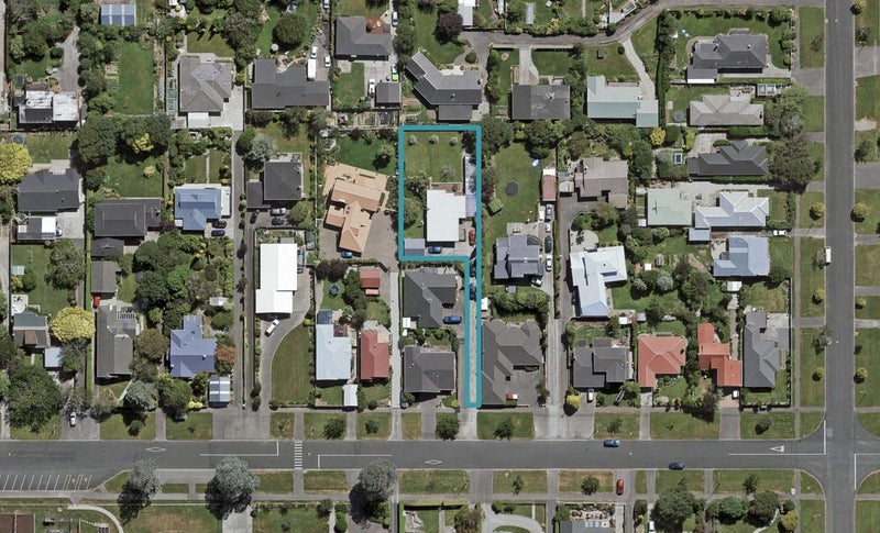 102 Chelmsford Street, Windsor, Invercargill - Carousel 1
