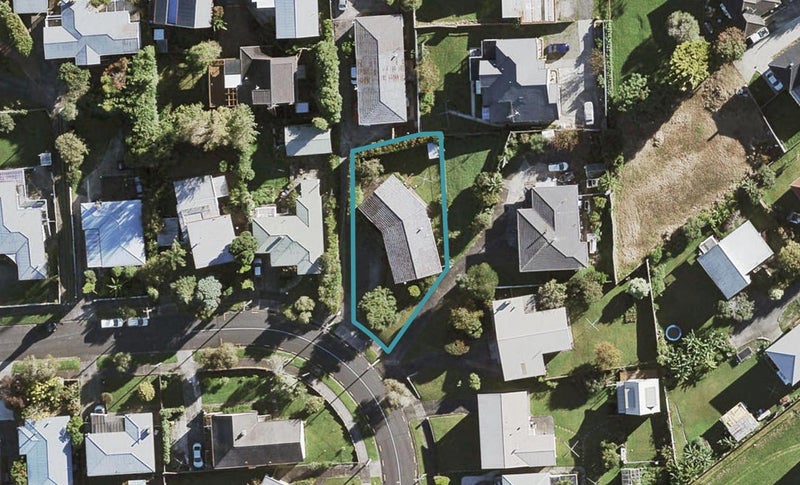 36 Peter Buck Road, New Windsor, Auckland - Carousel 1