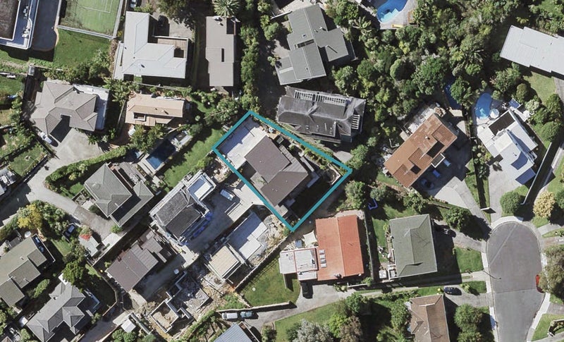 73 East Coast Road, Castor Bay, Auckland - Carousel 1