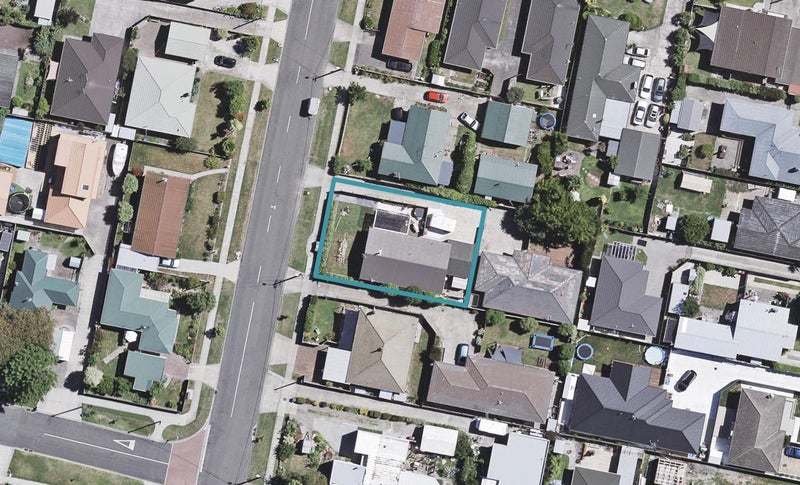 2 Anderson Road, Taradale, Napier - Carousel 1
