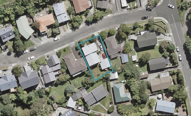 3 Gainsborough Grove, Belmont, Lower Hutt - Carousel 1