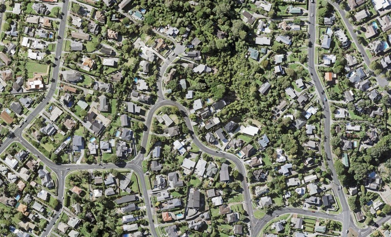 26 Montgomery Crescent, Cockle Bay, Auckland - Carousel 1