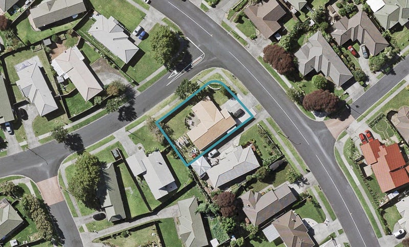 68 Burswood Drive, Burswood, Auckland - Carousel 1