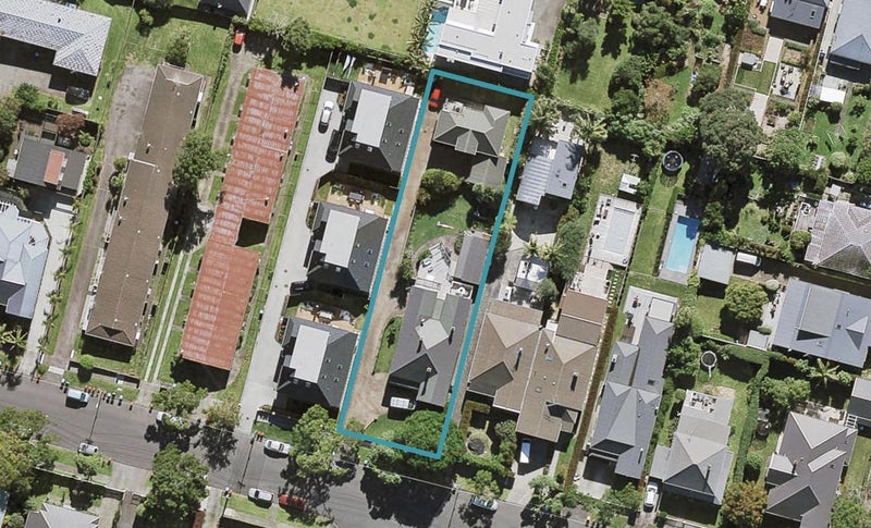 2/22 Herbert Road, Mount Eden, Auckland - Carousel 1