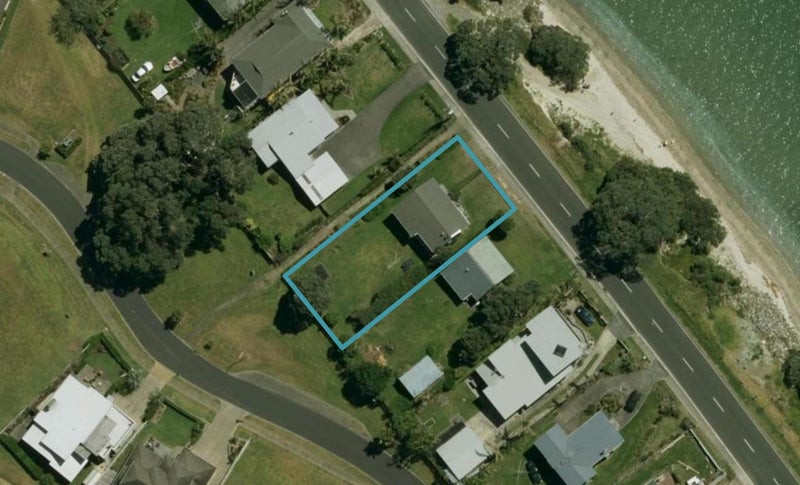 241 One Tree Point Road, One Tree Point - Carousel 1