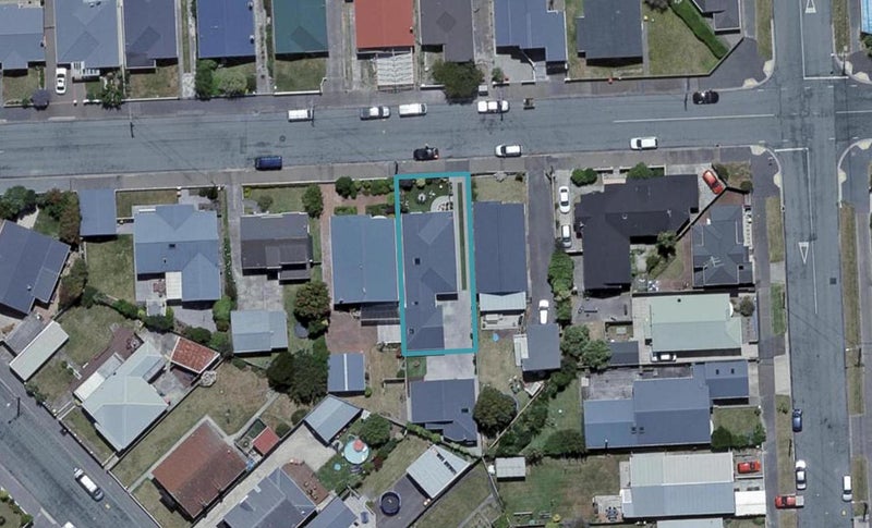 10 Strathavon Road, Miramar, Wellington - Carousel 1