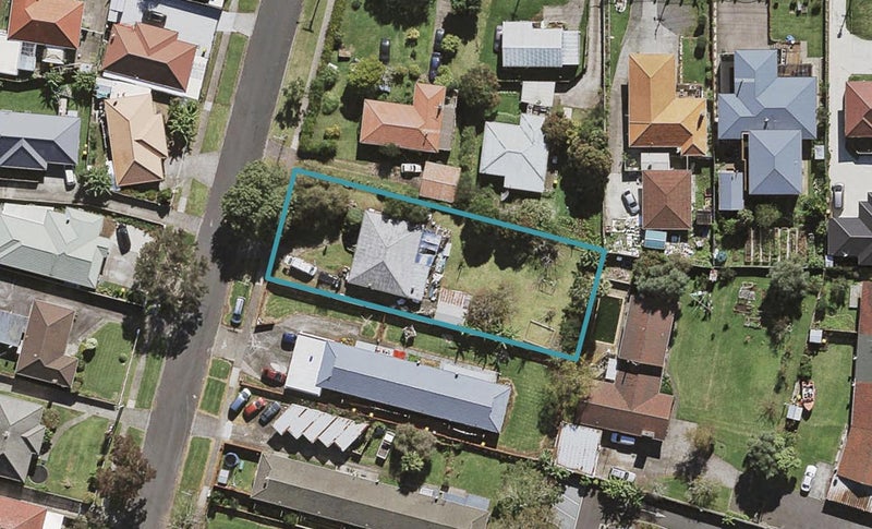 6 Margaret Road, Papatoetoe, Auckland - Carousel 1