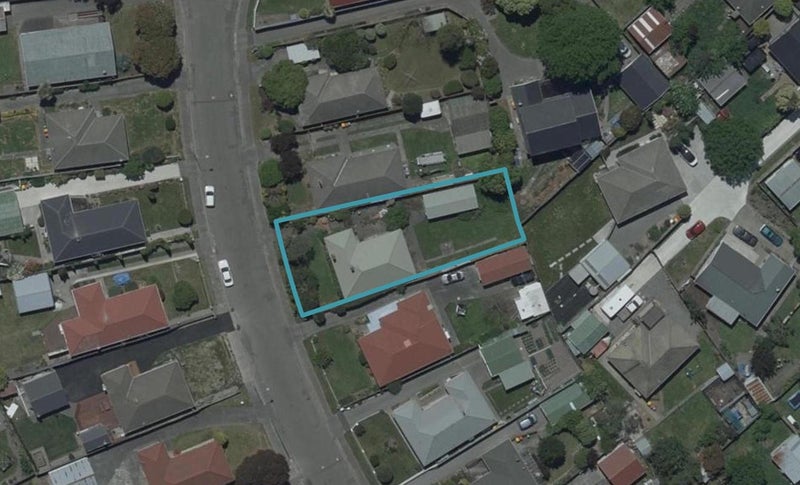 14 Glenora Place, Hornby, Christchurch - Carousel 1
