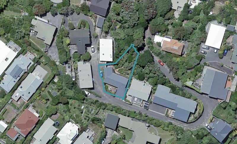10 Cluny Avenue, Kelburn, Wellington - Carousel 1