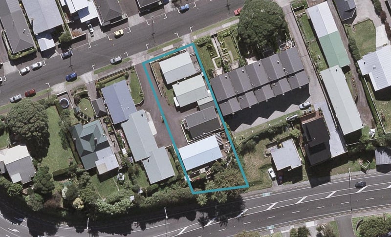 4/246 Courtenay Street, Strandon, New Plymouth - Carousel 1