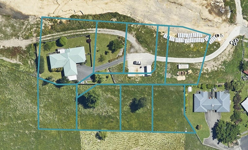 16 Quartz Avenue, Pukehangi, Rotorua - Carousel 1