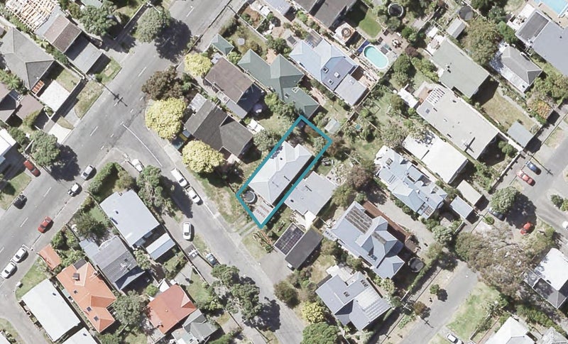 1 Matipo Street, Eastbourne, Lower Hutt - Carousel 1