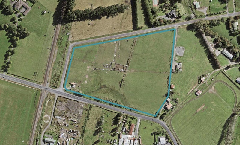 202 Opaheke Road, Ōpaheke, Papakura - Carousel 1