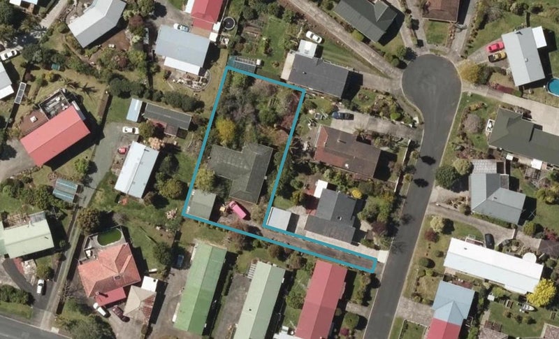 3 Lockesley Place, Onerahi, Whangarei - Carousel 1