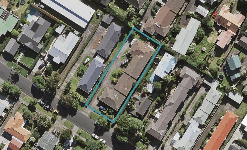 4/61 Rawhiti Road, Onehunga, Auckland - Carousel 1