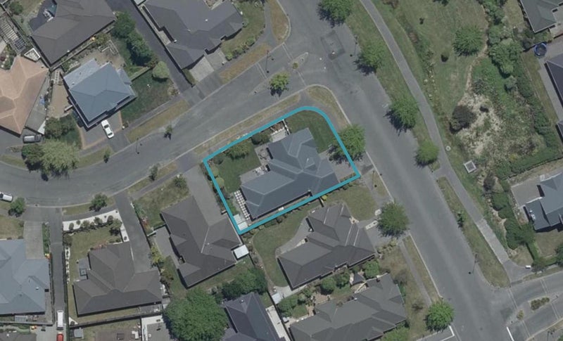 1 Amoka Crescent, Parklands, Christchurch - Carousel 1