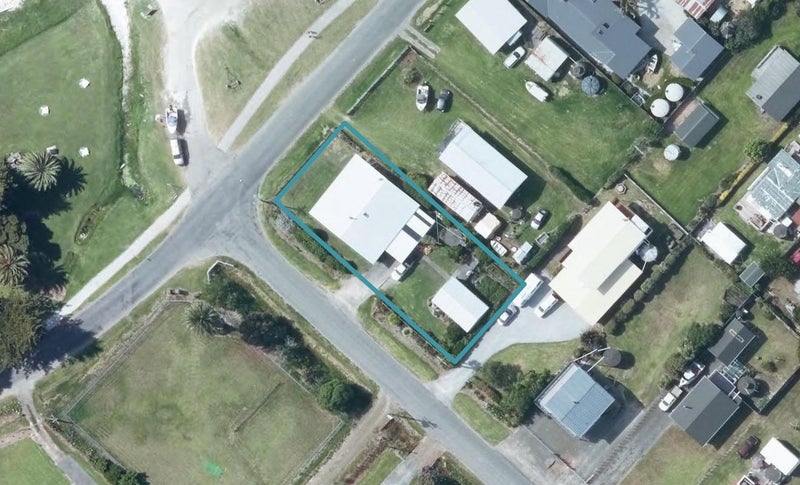 161 Newcastle Street, Nuhaka - Carousel 1