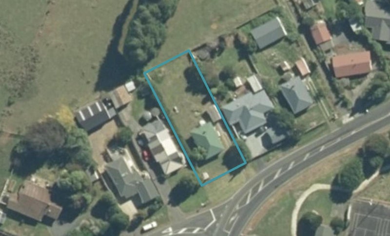 672 Onewhero-Tuakau Bridge Road, Tuakau - Carousel 1