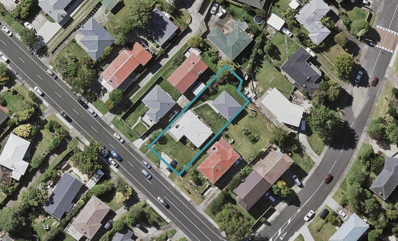 64 Sycamore Drive, Sunnynook, Auckland - Carousel 1