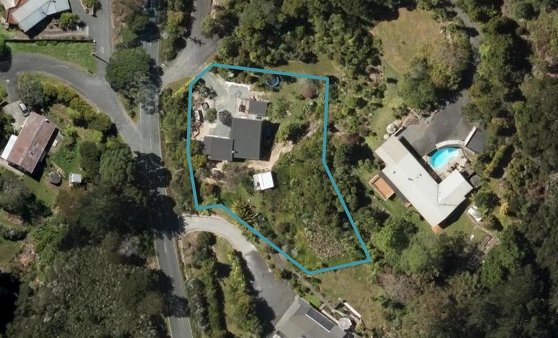114 Memorial Drive, Parahaki, Whangarei - Carousel 1