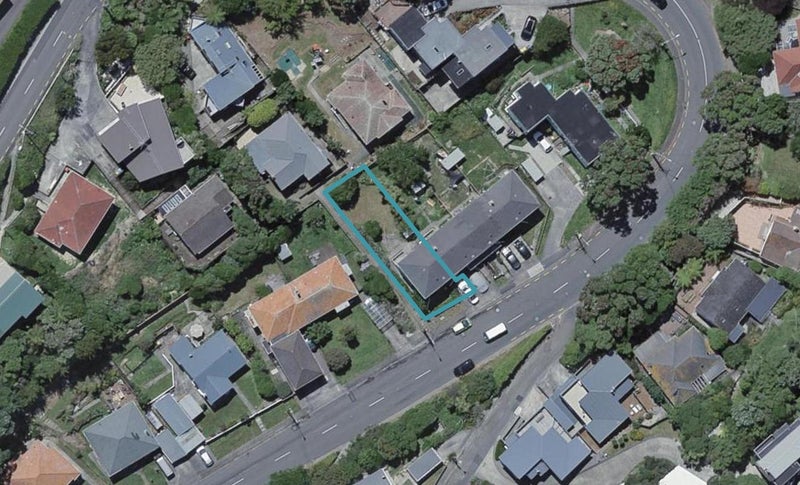 131 Onslow Road, Khandallah, Wellington - Carousel 1