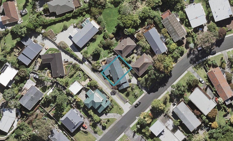 33B Mountbatten Avenue, Hillcrest, Auckland - Carousel 1