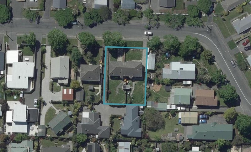16 Koromiko Street, Saint Martins, Christchurch - Carousel 1