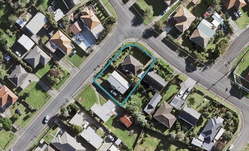 2 Denize Road, Wesley, Auckland - Carousel 1