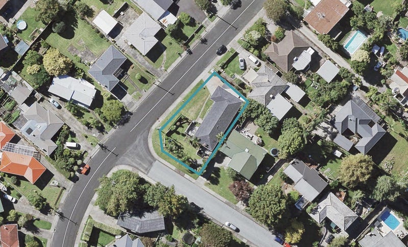 53 Angelo Avenue, Howick, Auckland - Carousel 1