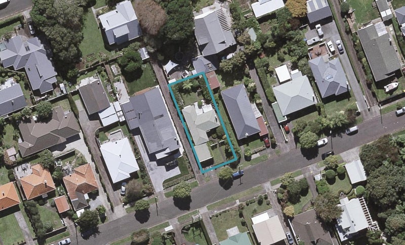 17 Timandra Street, Welbourn, New Plymouth - Carousel 1